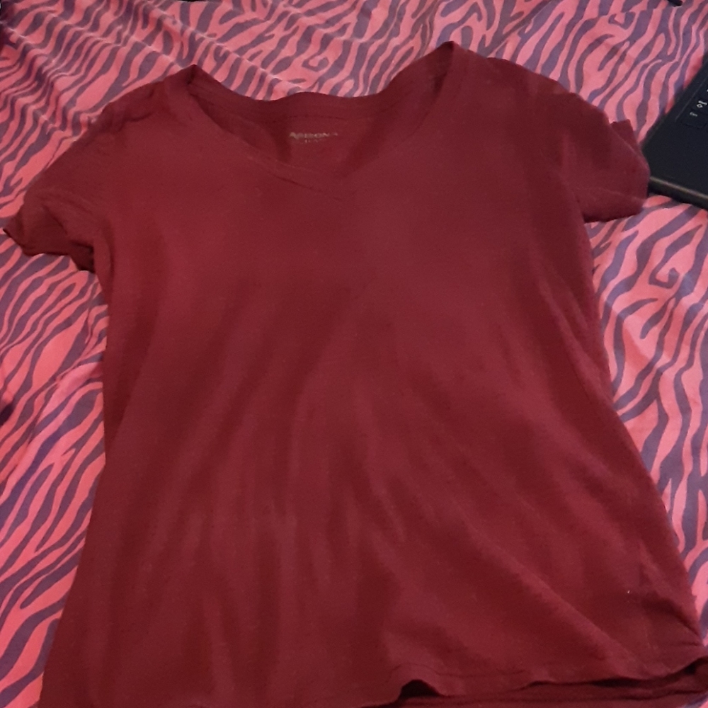 Maroon tee♡
